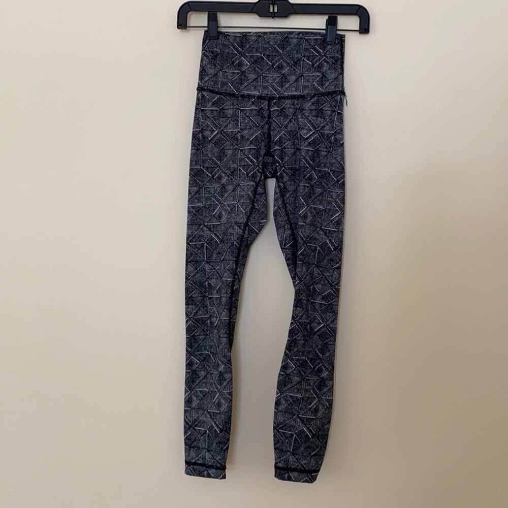 Lululemon Wunder Under Hi Rise 7/8 Legging - Picture 4 of 8
